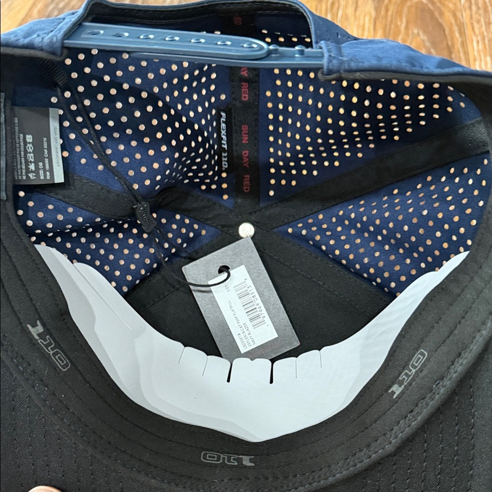 Navy Blue Sun Day Red Cap - Picture 5 of 5
